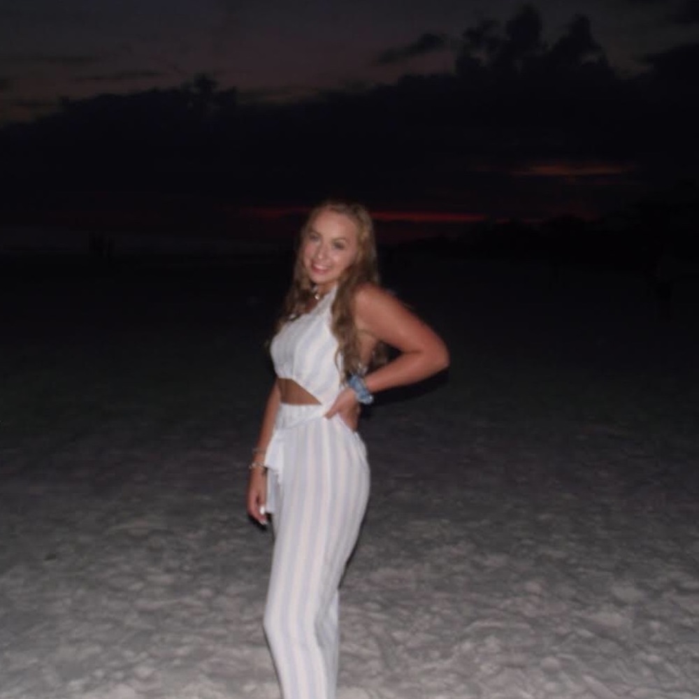 Meet your Posher, Mallory